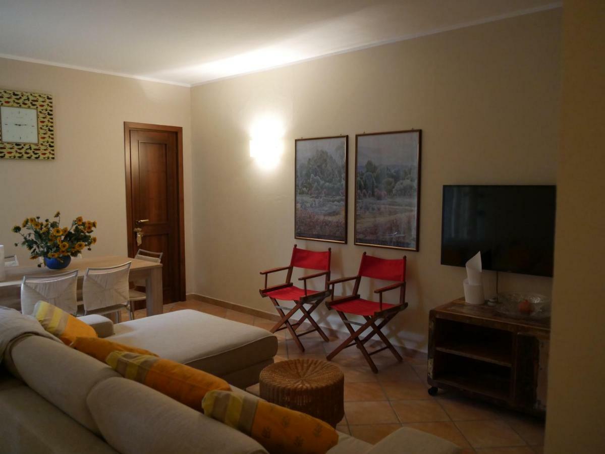 La Maison Du Soleil Appartamento Alba Pompeia Zewnętrze zdjęcie