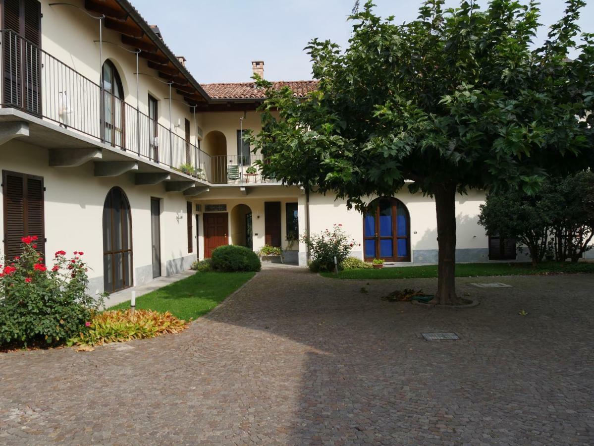 La Maison Du Soleil Appartamento Alba Pompeia Zewnętrze zdjęcie